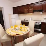 One-bedroom With Terrace A2