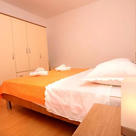 Appartement One-bedroom With Terrace A2 *