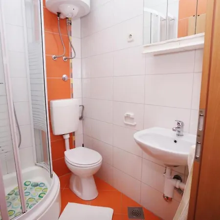 One-bedroom With Terrace A2 Appartamento *